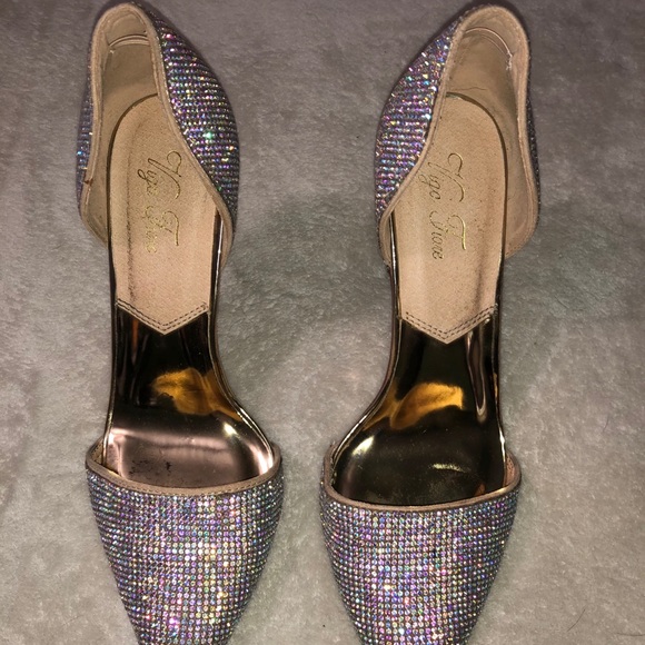 Diamond heels - Picture 1 of 3
